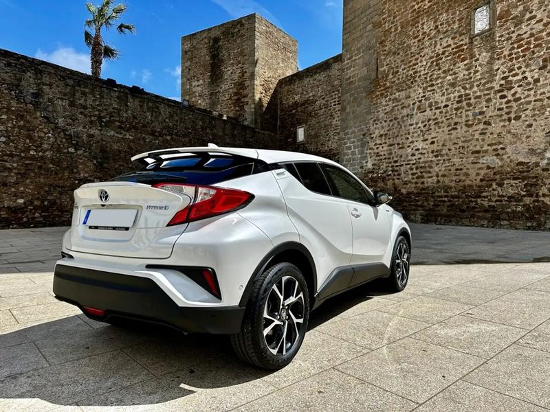 Toyota C-HR • 2020 • 97,000 km 4
