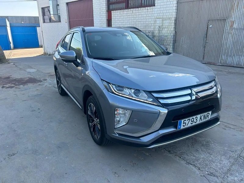Mitsubishi Eclipse Cross • 2018 • 87,400 km 6