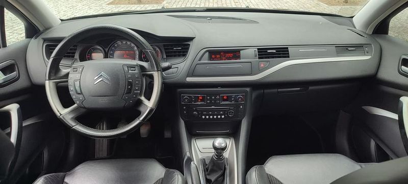 Citroën C5 • 2008 • 243,000 km 2