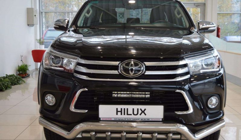 Toyota Hilux • 2016 • 28,835 km 3