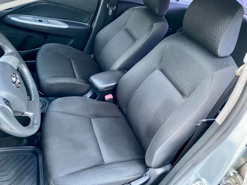 Toyota Verso • 2012 • 66 km 6