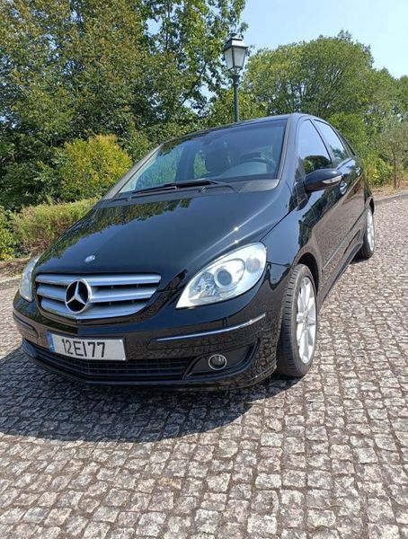 Mercedes-Benz Class B • 2007 • 180,000 km 1