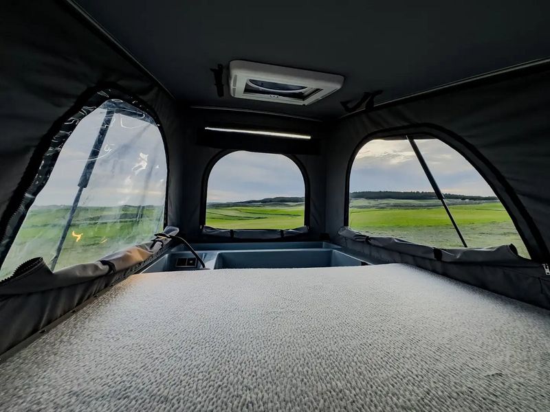 Mahindra Thar • 2021 • 46,250 km 10