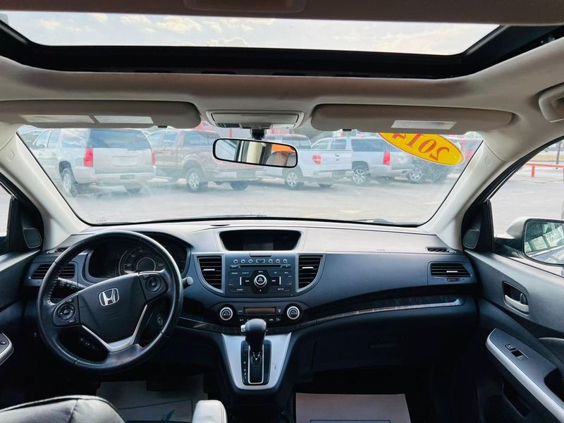 Honda CR-V • 2014 • 11,000 km 4