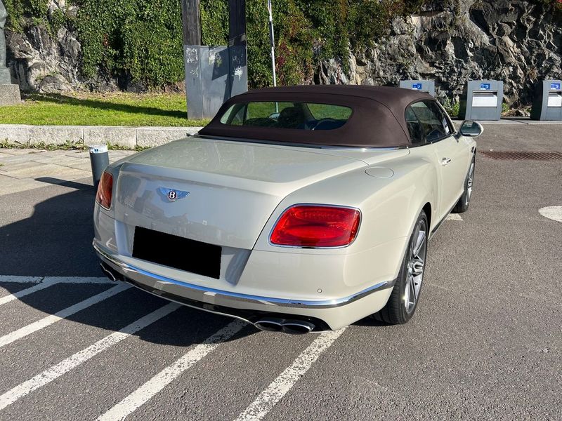 Bentley Continental GTC • 2015 • 39,700 km 4