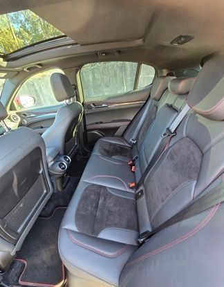 Alfa Romeo Stelvio • 2020 • 22,000 km 8