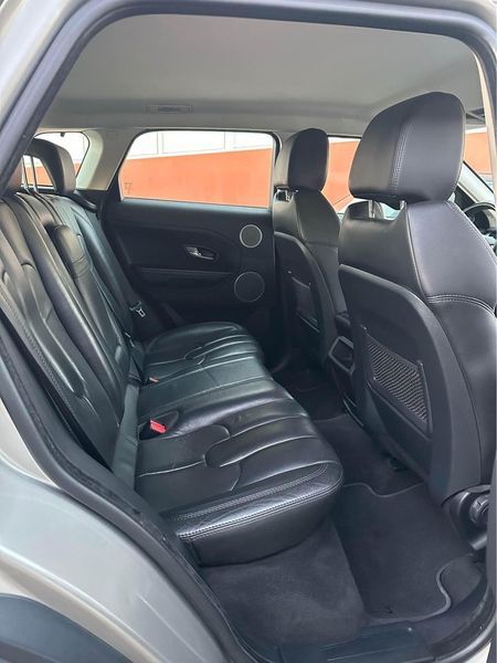 Land Rover Range Rover Evoque • 2015 • 230,000 km 6
