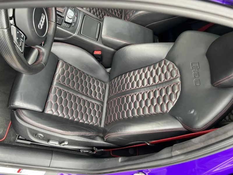 Audi RS 6 • 2013 • 211,000 km 2