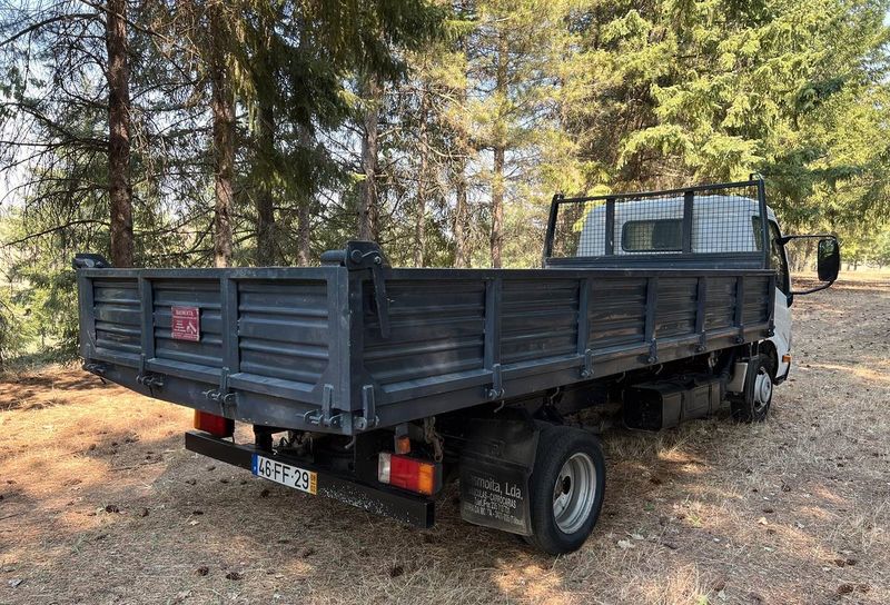 Toyota Dyna • 2008 • 213,000 km 4