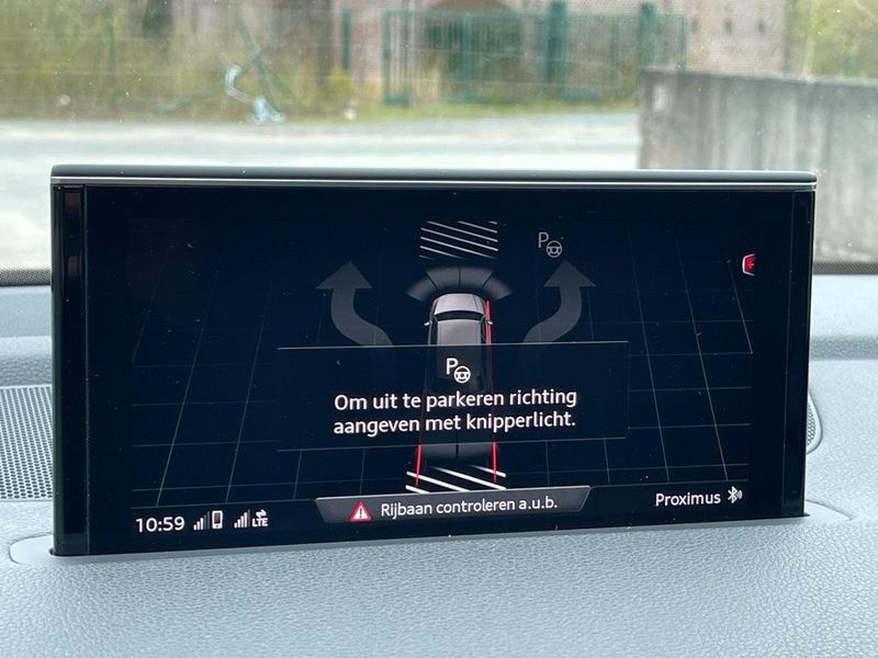 Audi Q7 • 2018 • 210,000 km 12