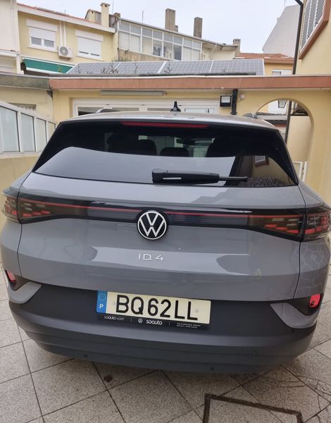 Volkswagen ID.4 • 2025 • 4,340 km 2