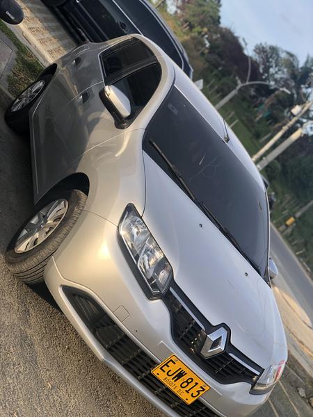 Renault 18 • 2018 • 57,000 km 2
