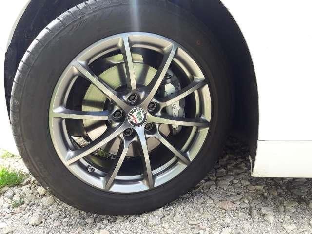 Alfa Romeo Giulia • 2017 • 133,500 km 2