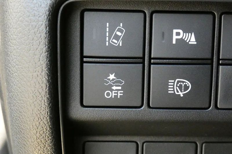 Honda CR-V • 2023 • 17,000 km 7