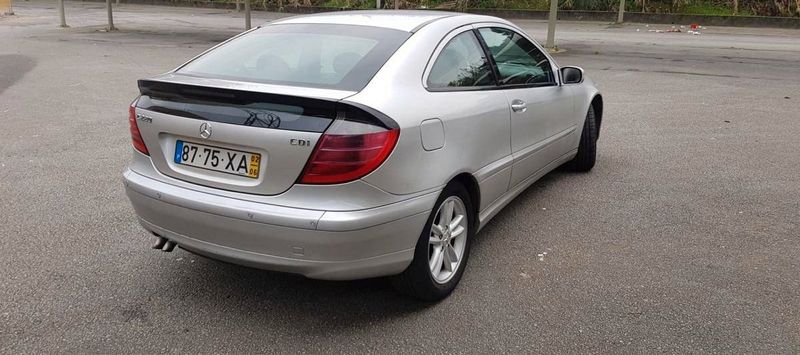 Mercedes-Benz C • 2002 • 250,000 km 2