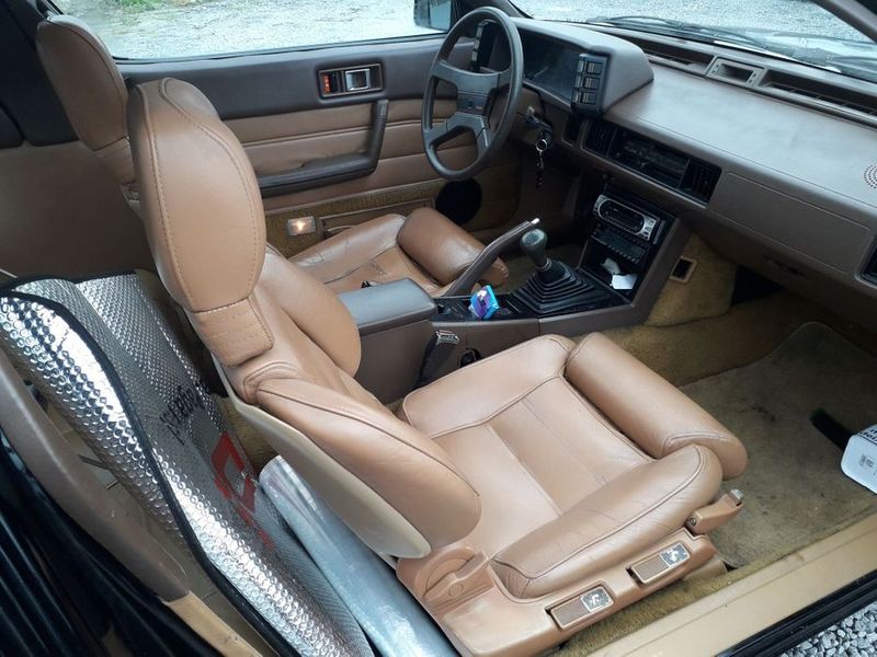 Dodge Caravan • 1984 • 112,000 km 5