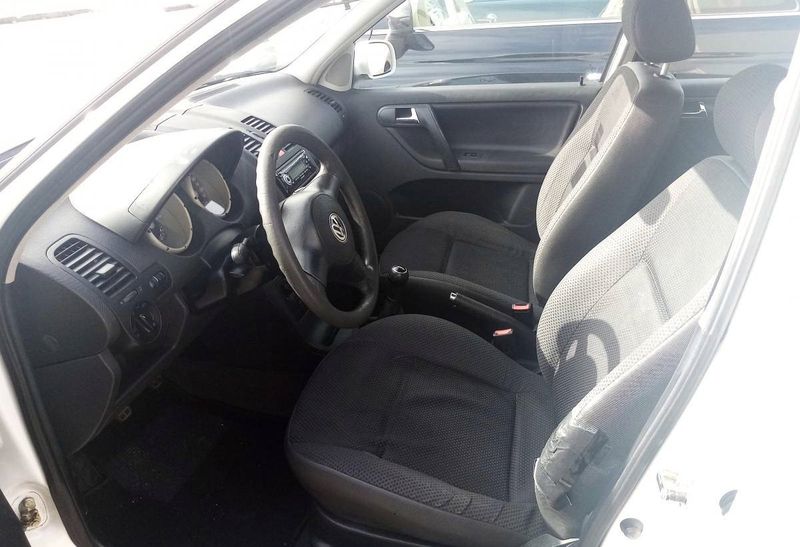 Volkswagen Polo • 2000 • 200,000 km 2