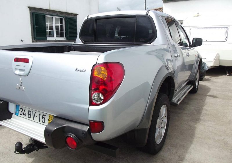 Mitsubishi L200 • 2006 • 90,000 km 3