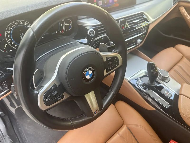 BMW 520D • 2018 • 148,000 km 3
