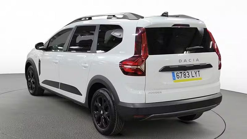 Dacia Dokker • 2022 • 31,533 km 2