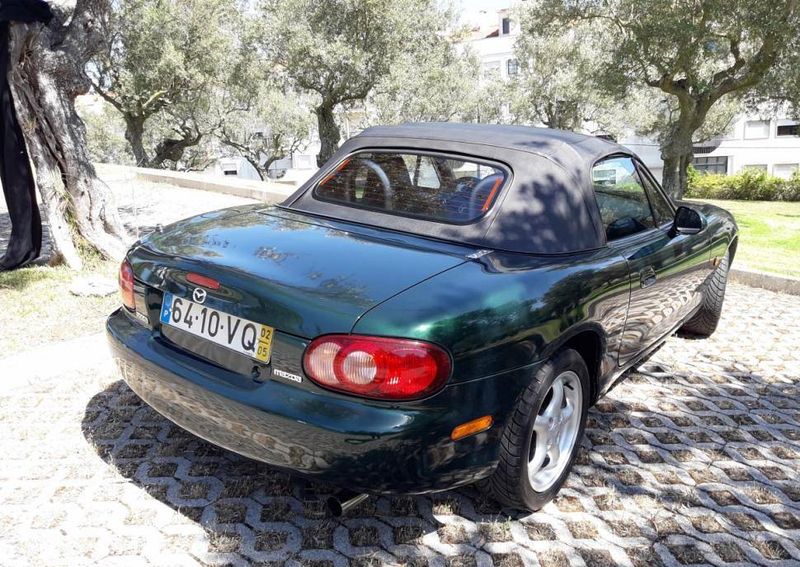 Mazda MX-5 • 2002 • 111,000 km 4