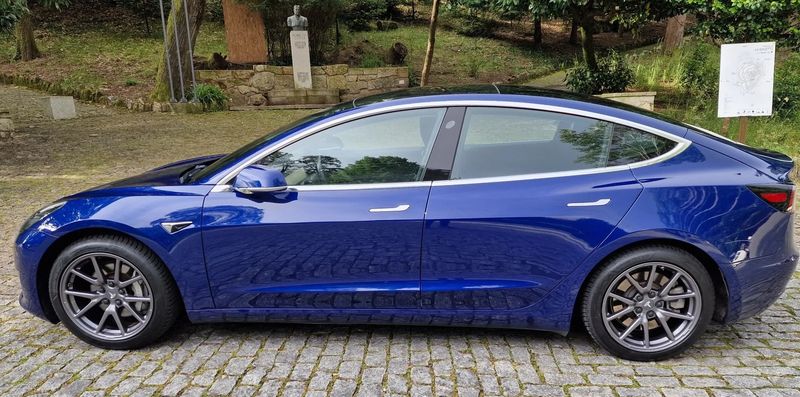 Tesla Model 3 • 2019 • 104,000 km 4