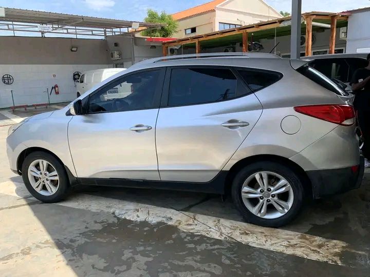 Hyundai Tucson • 2021 • 20,000 km 4