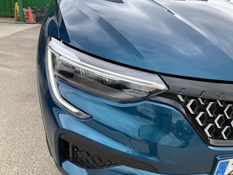 Renault Clio • 2024 • 3,800 km 8