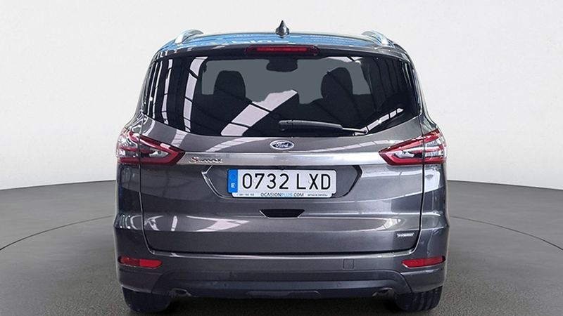 Ford S-Max • 2022 • 47,355 km 3
