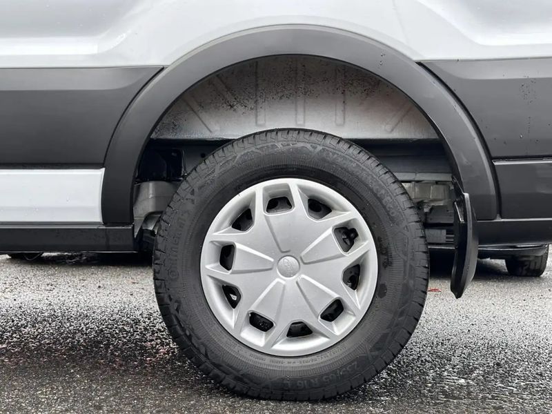 Ford Transit • 2022 • 10,232 km 7