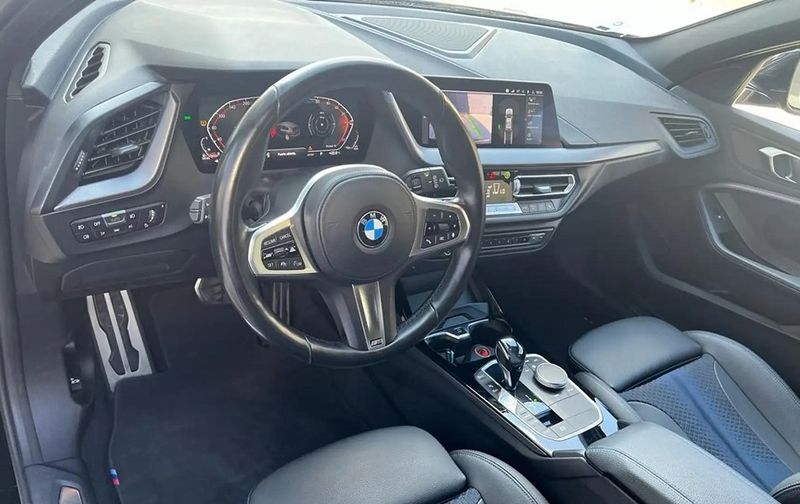 BMW 1 Series • 2021 • 58,000 km 8