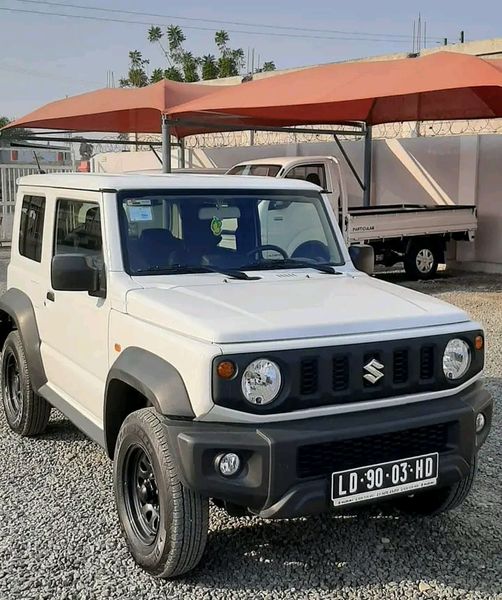 Suzuki Jimny • 2020 • 3 km 1