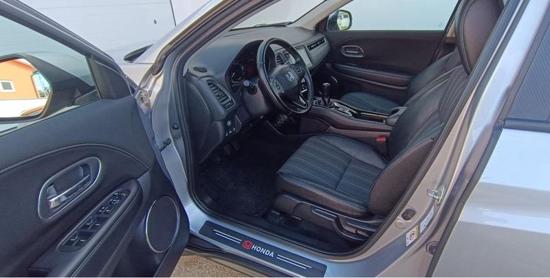 Honda HR-V • 2018 • 70,000 km 4