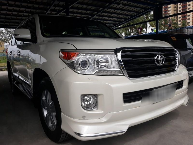 Toyota Land Cruiser • 2018 • 50,000 km 1