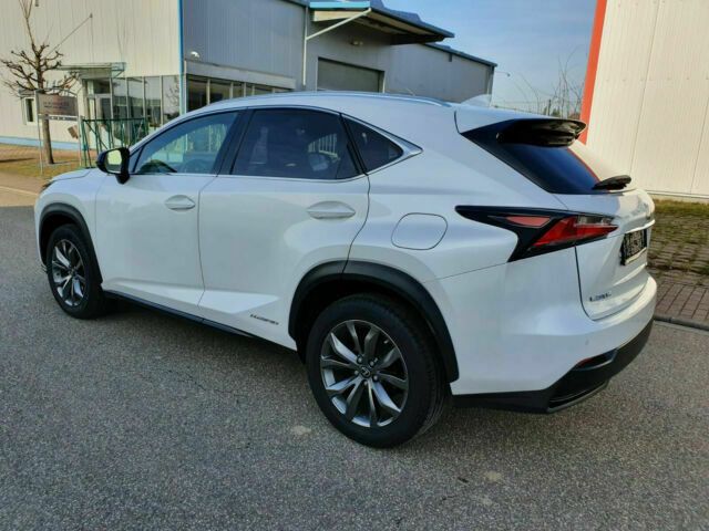 Lexus NX • 2015 • 95,000 km 5