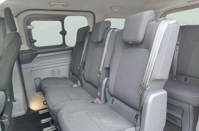 Ford Tourneo Custom • 2024 • 16,902 km 7