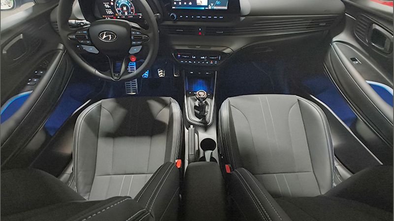 Hyundai i20 • 2024 • 396 km 5