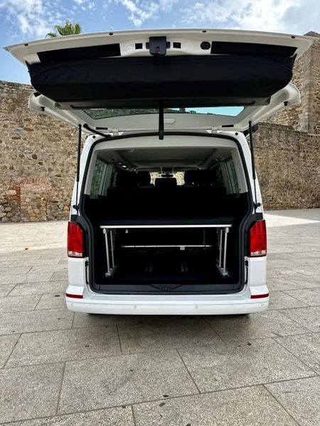 Volkswagen California • 2020 • 41,000 km 8