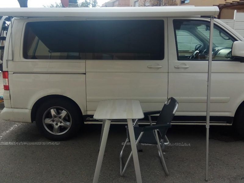 Volkswagen T5 • 2007 • 145,900 km 6