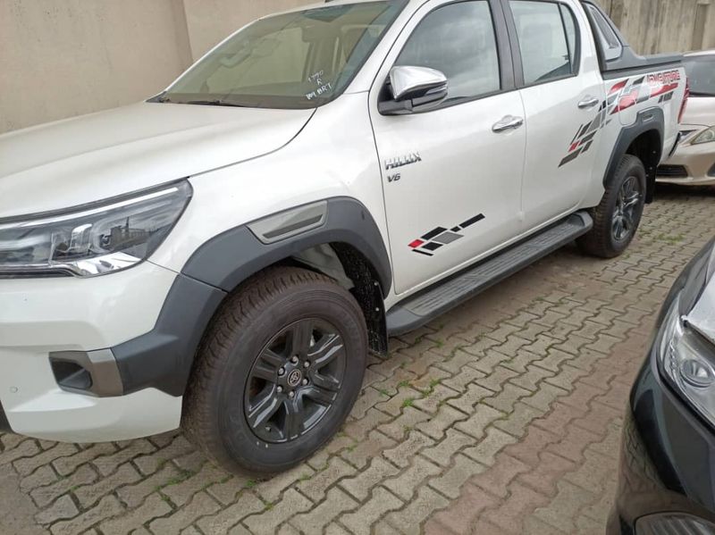 Toyota Hilux • 2020 • 25,000 km 2