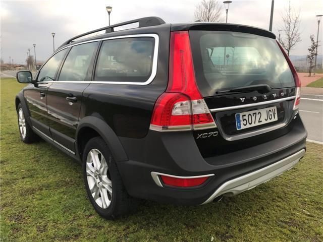 Volvo XC70 • 2015 • 109,000 km 7