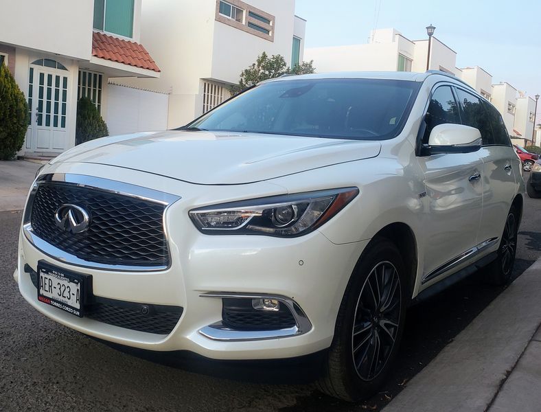 Infiniti QX60 • 2017 • 75,000 km 6