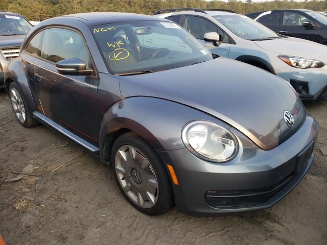 Volkswagen Beetle • 2014 • 10,000 mi 1