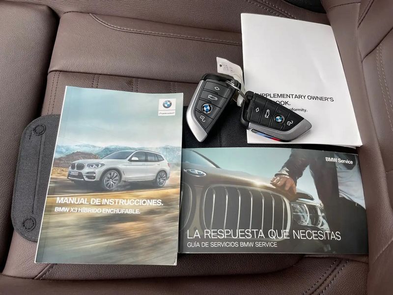 BMW X3 • 2020 • 82,000 km 16