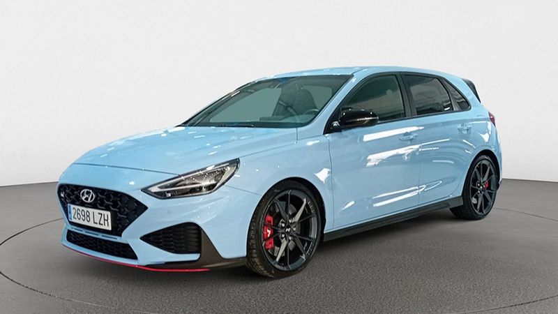 Hyundai i30 • 2022 • 5,679 km 1