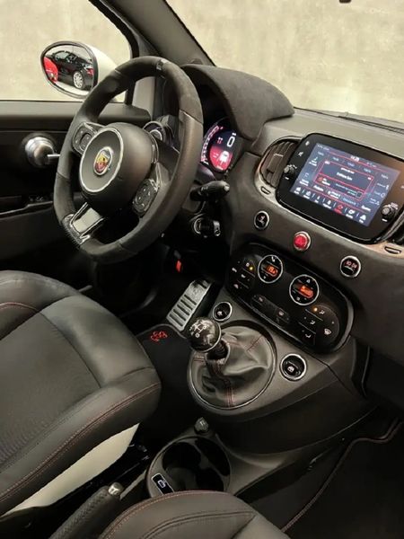 Fiat 500 • 2022 • 35,500 km 15