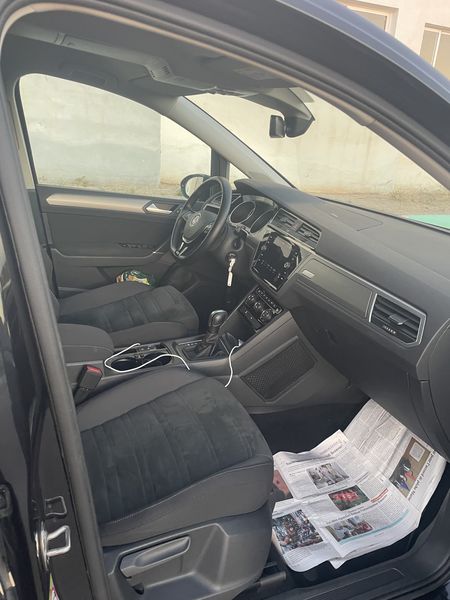 Volkswagen Touran • 2020 • 190,000 km 9