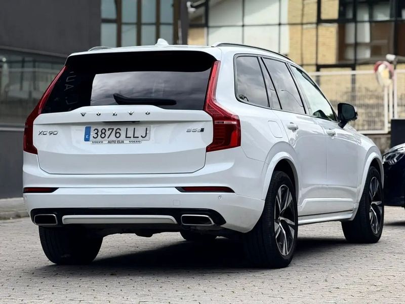 Volvo XC • 2021 • 82,000 km 8