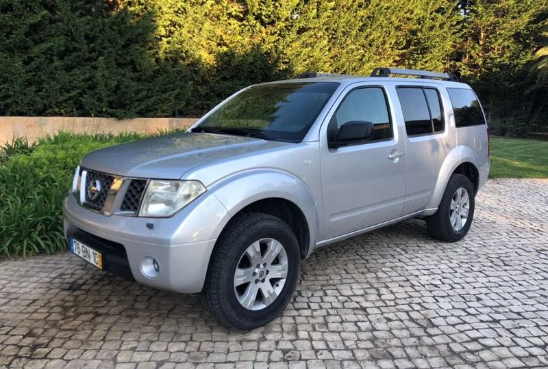 Nissan Pathfinder • 2006 • 326,610 km 1