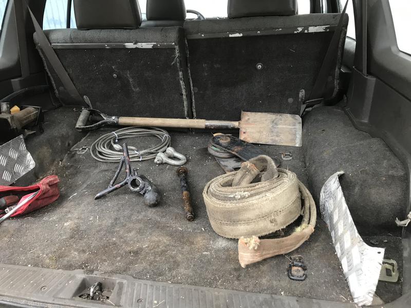 Nissan Terrano • 1990 • 255,000 km 11